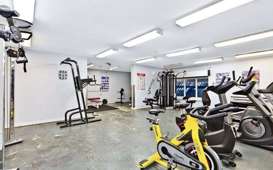 Toronto E10, ON M1E 4V6,4064 Lawrence AVE E #205