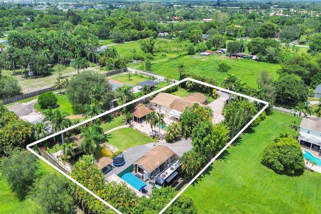 Southwest Ranches, FL 33331,5521 SW 162nd Ave