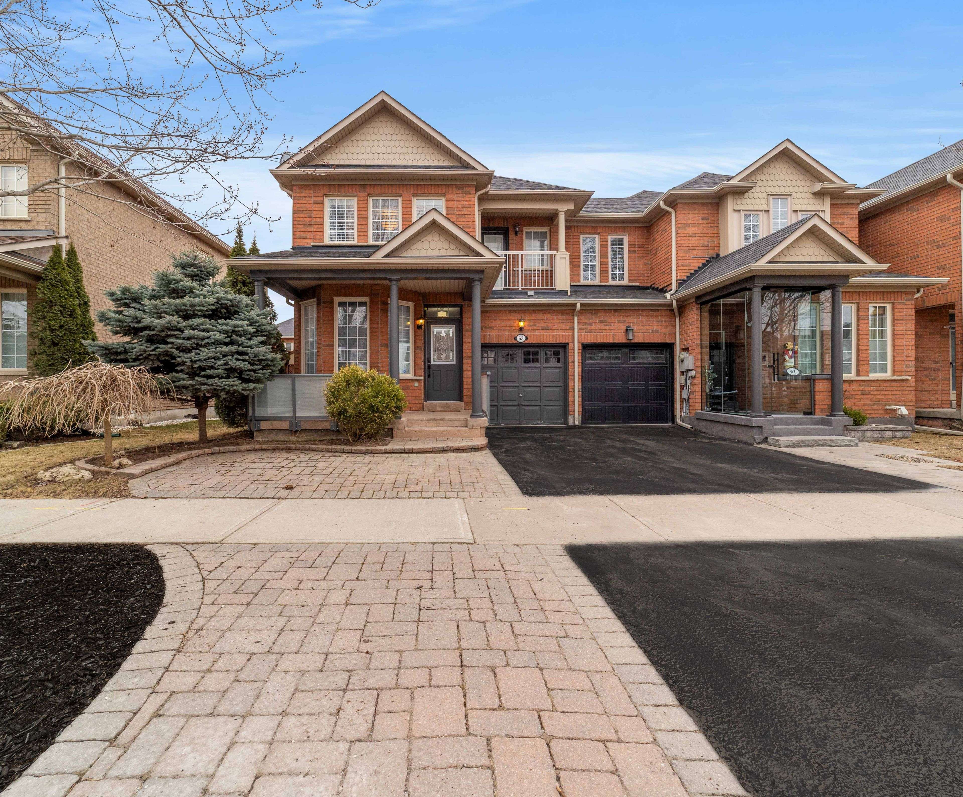 63 Chelton DR, Richmond Hill, ON L4E 4A8