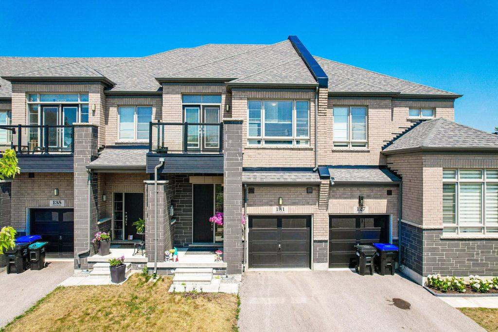 Bradford West Gwillimbury, ON L3Z 4L7,131 Landolfi WAY