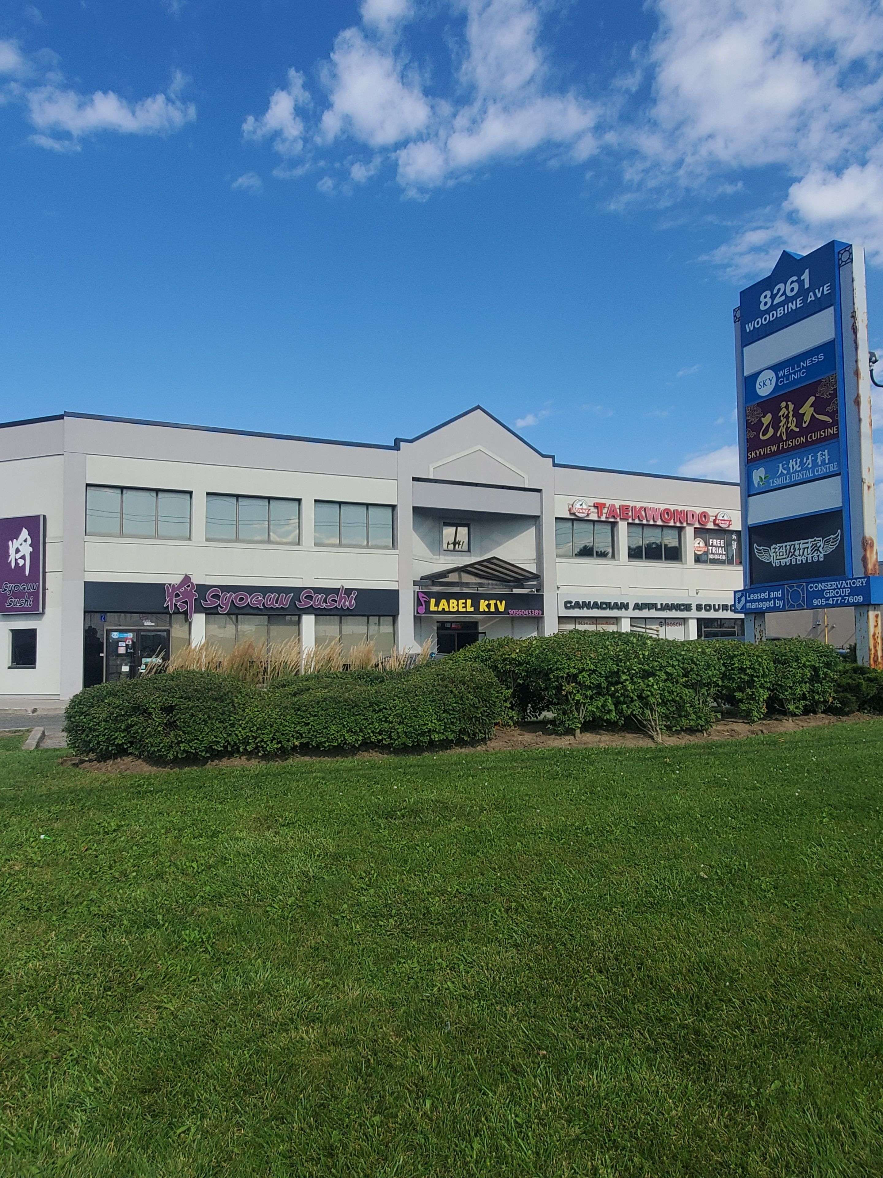 8261 Woodbine AVE #5, Markham, ON L3R 8Z5
