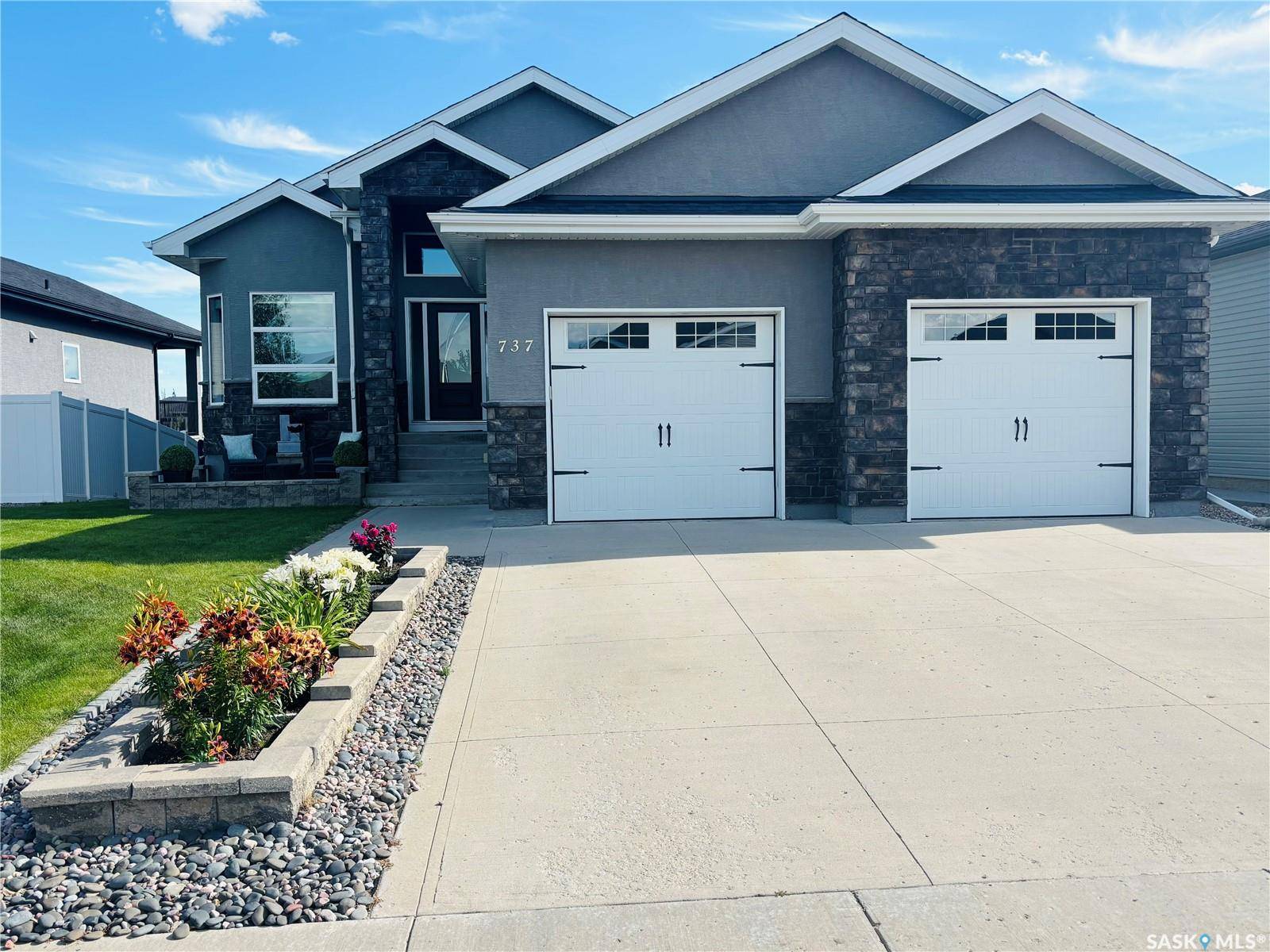 737 Gowan ROAD, Warman, SK S0K 4S2
