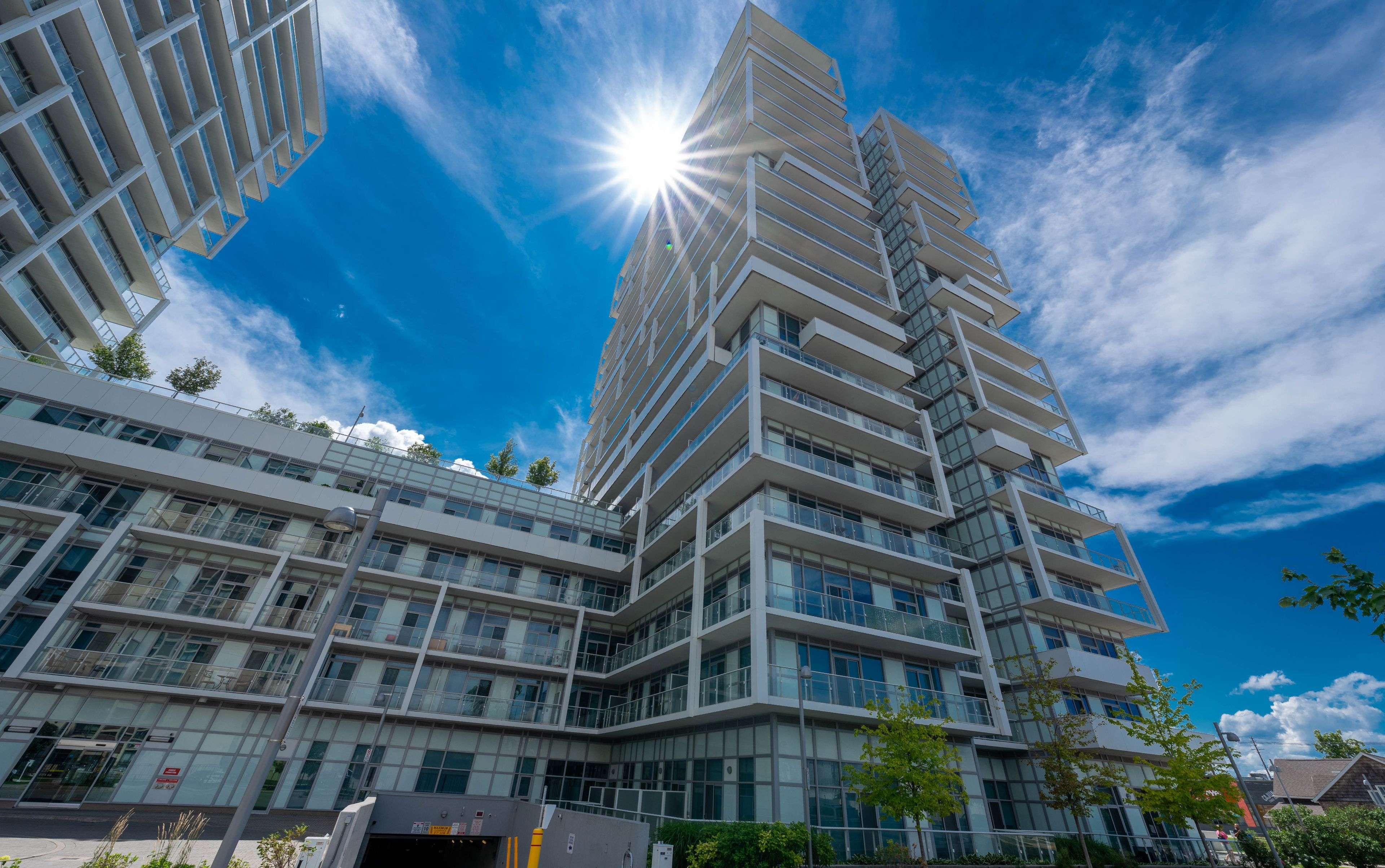 65 Speers RD #Lph 10, Oakville, ON L6K 3V5