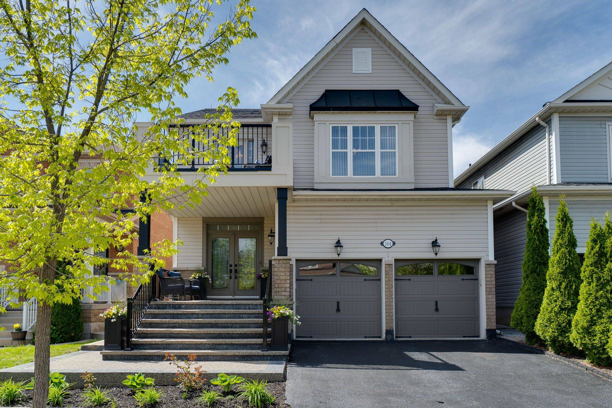 164 Cooke CRES, Milton, ON L9T 6E5