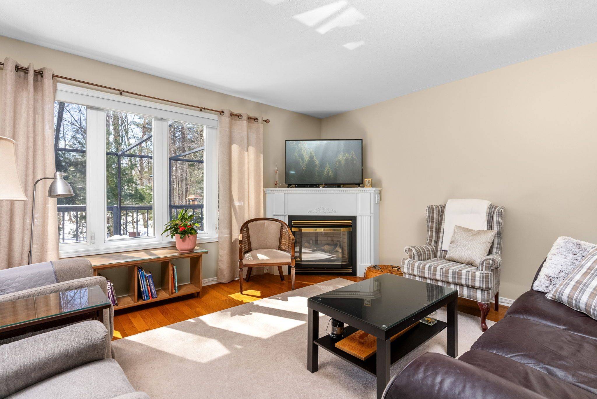 44 Springwood CRES, Gravenhurst, ON P1P 1Y8