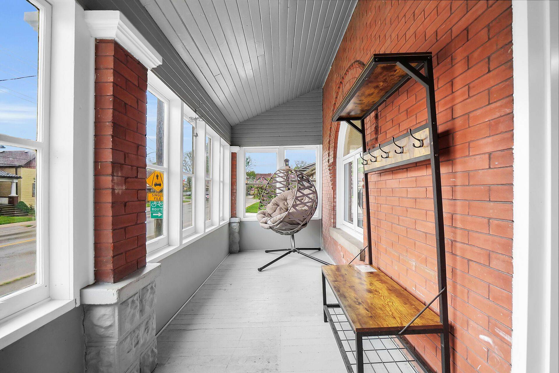 St. Thomas, ON N5P 1N7,86 Kains ST