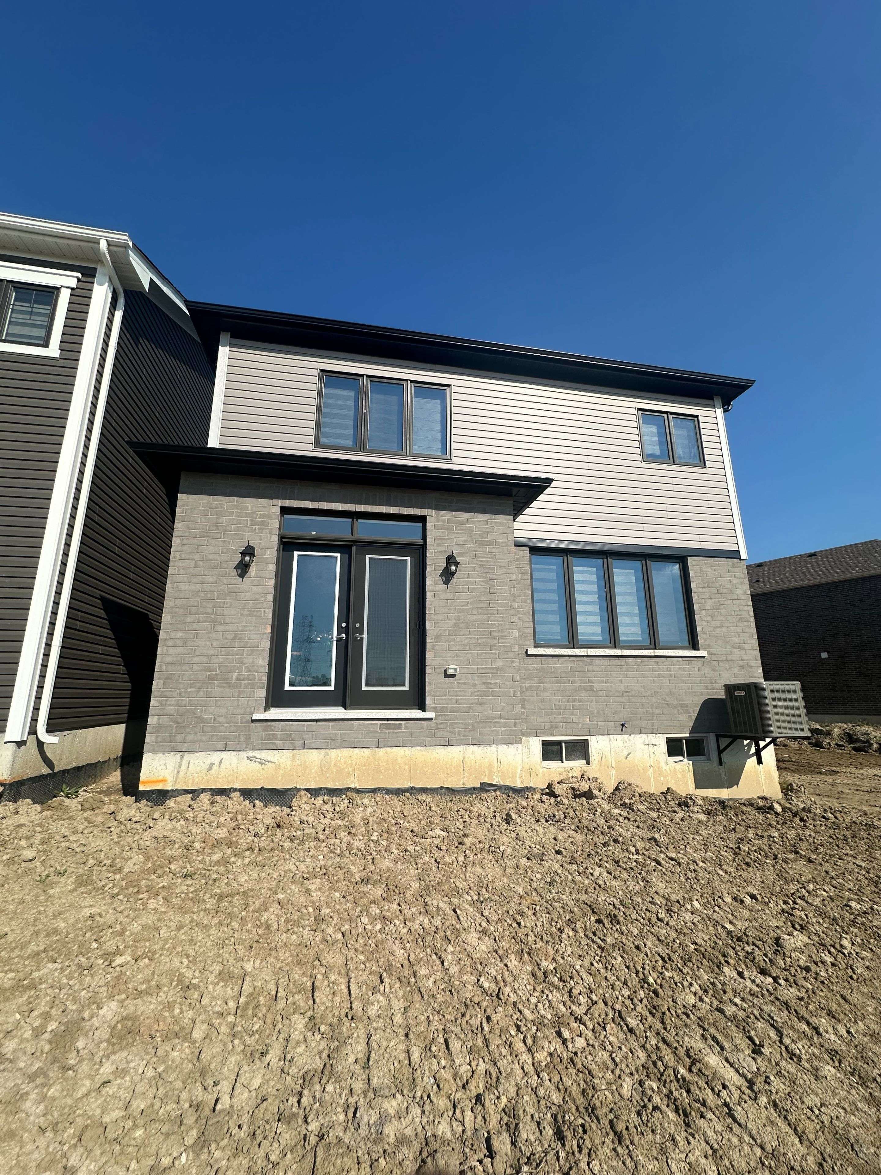 Thorold, ON L2V 0P1,179 Velvet WAY
