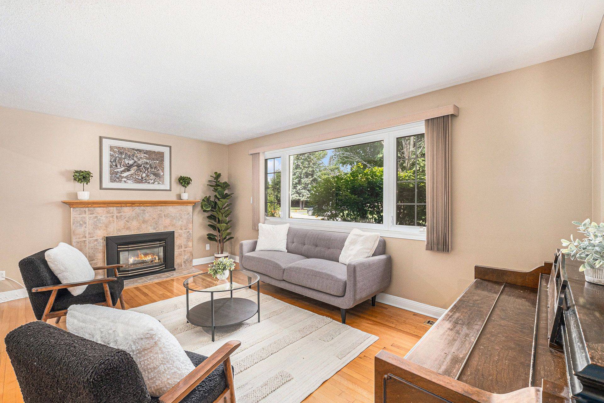 Stittsville - Munster - Richmond, ON K2S 1C3,16 Ember Glow CT