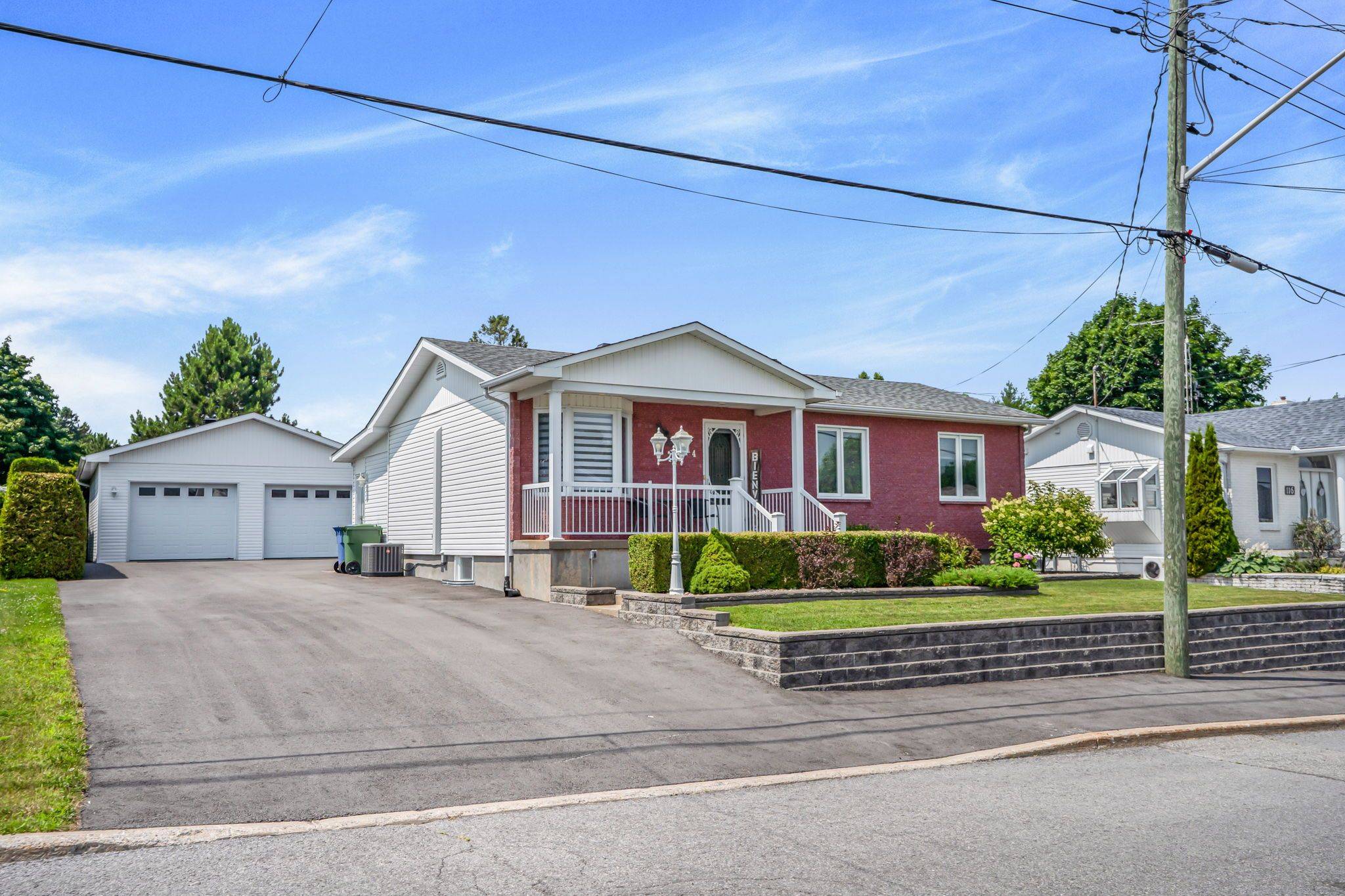 114 Stanley AVE, Champlain, ON K0B 1R0