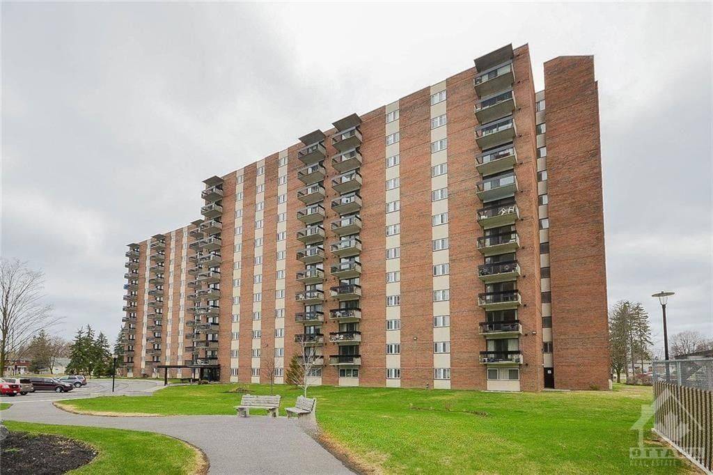 1505 Baseline RD #606, Belair Park - Copeland Park And Area, ON K2C 3L4