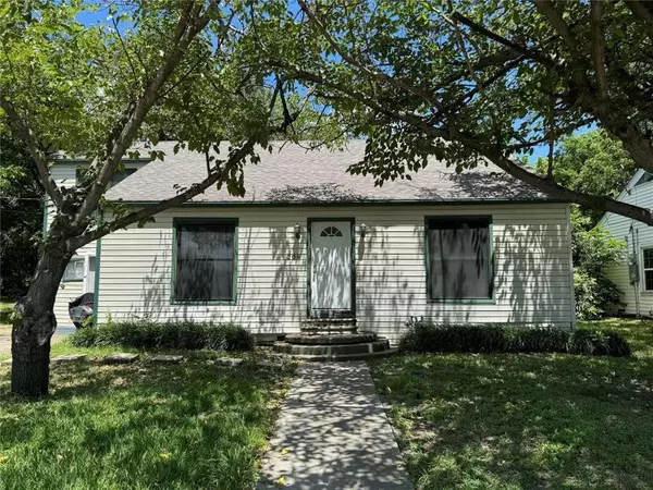 Royse City, TX 75189,208 N Elm Street