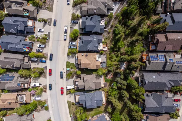 Canmore, AB T1W 3G2,330 Casale PL