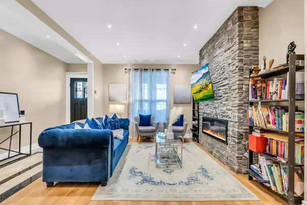 Toronto W02, ON M6H 3M8,58 Pauline AVE