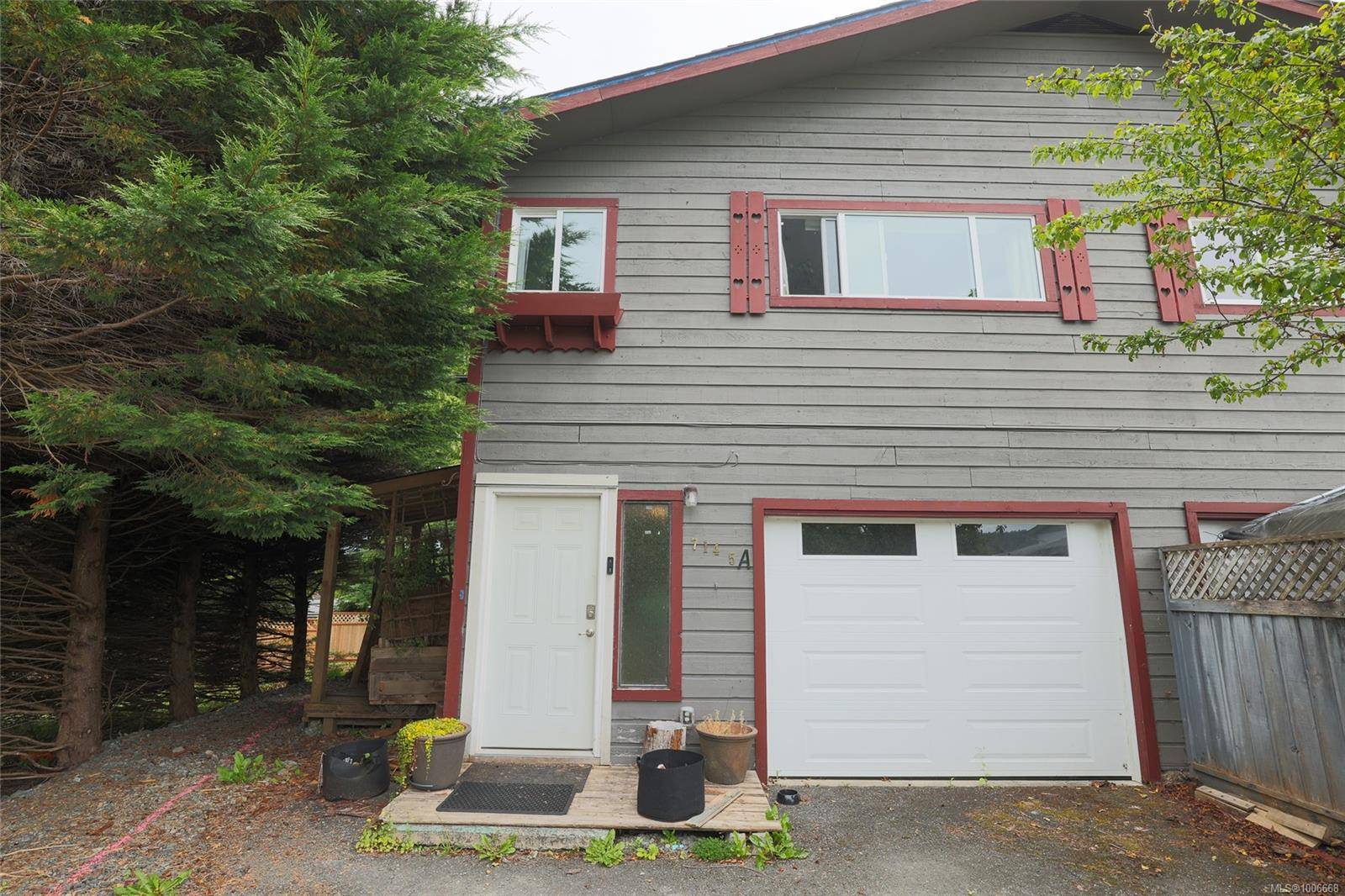 7145A Highland Dr, Port Hardy, BC V0N 2P0