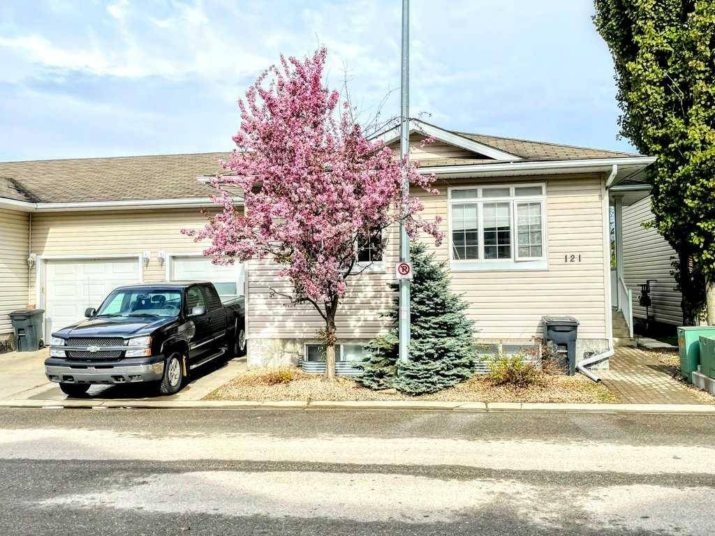 116 6 AVE NE #121, Slave Lake, AB T0G 2A2