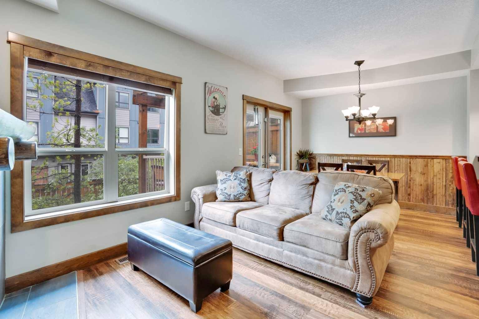 121 Kananaskis Way #102, Canmore, AB T1W 2X2