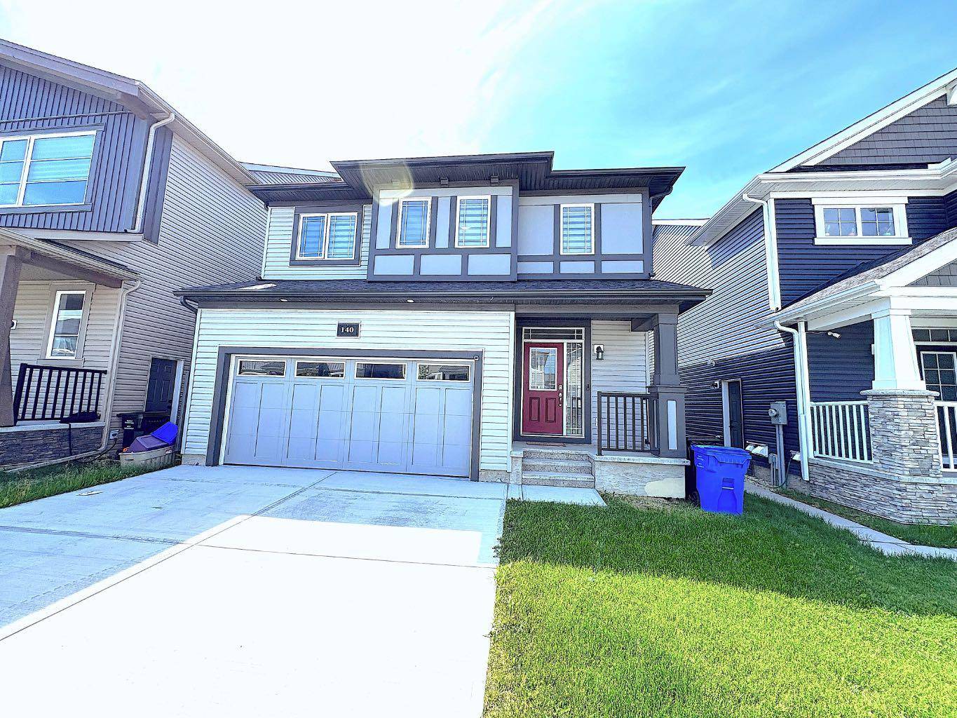 Calgary, AB T3P 1V3,140 Carringham RD Northwest