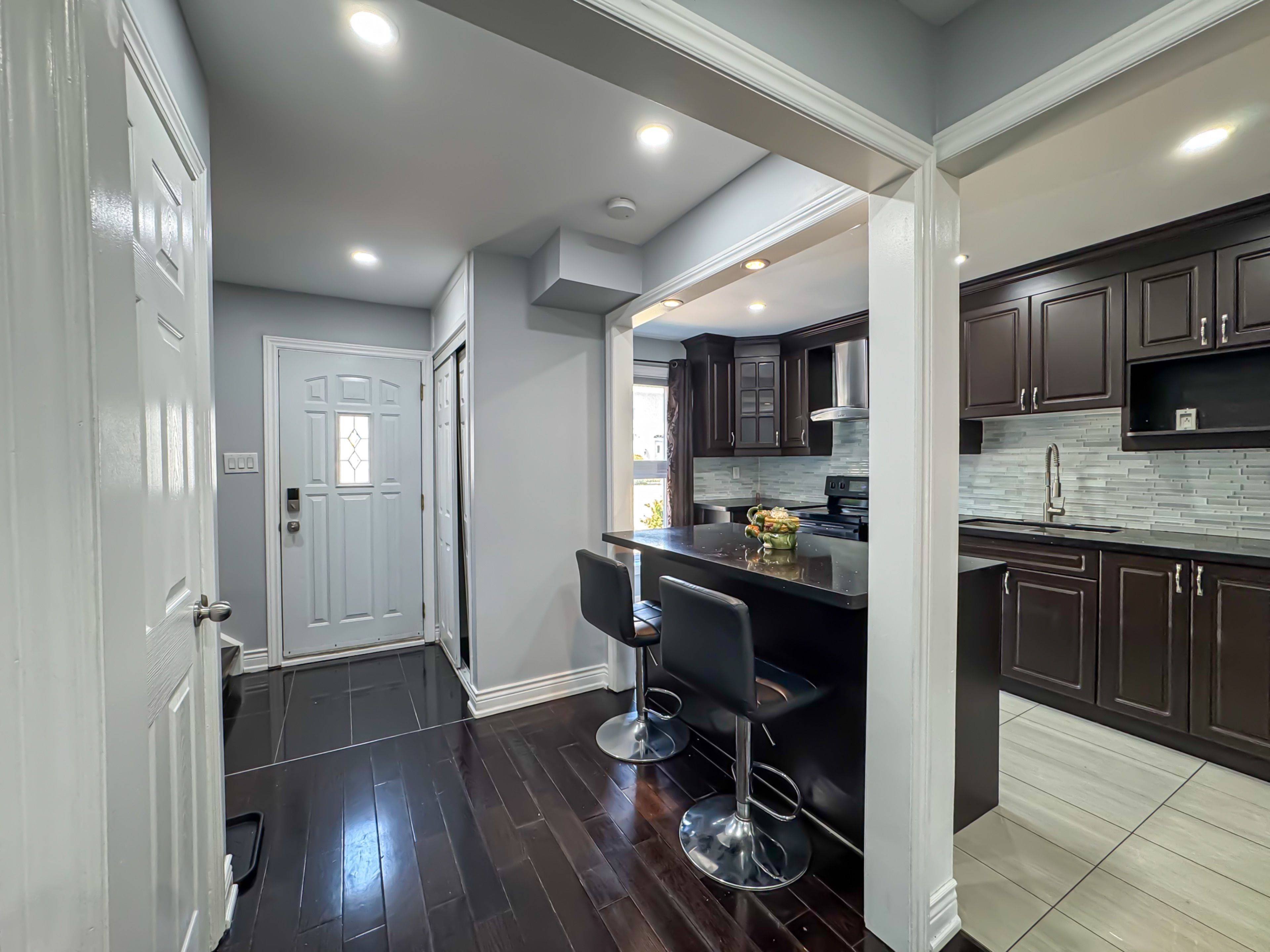 Toronto E05, ON M1T 3P9,70 Cass AVE #172