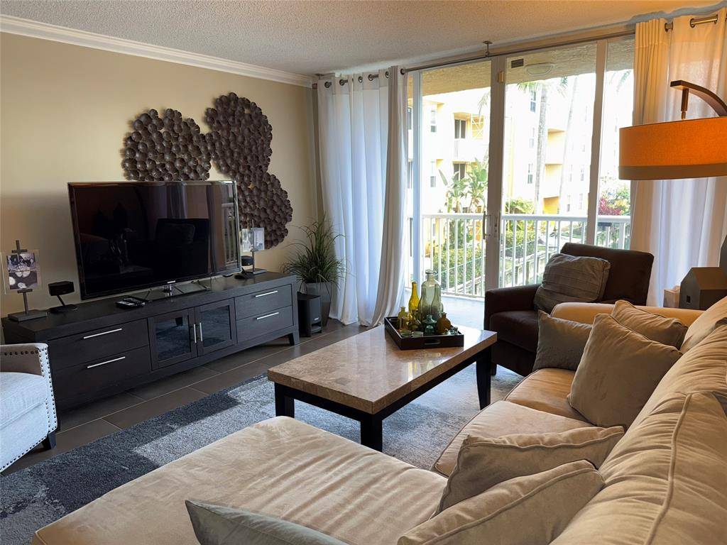 Dania Beach, FL 33004,1341 SE 3rd Ave #206