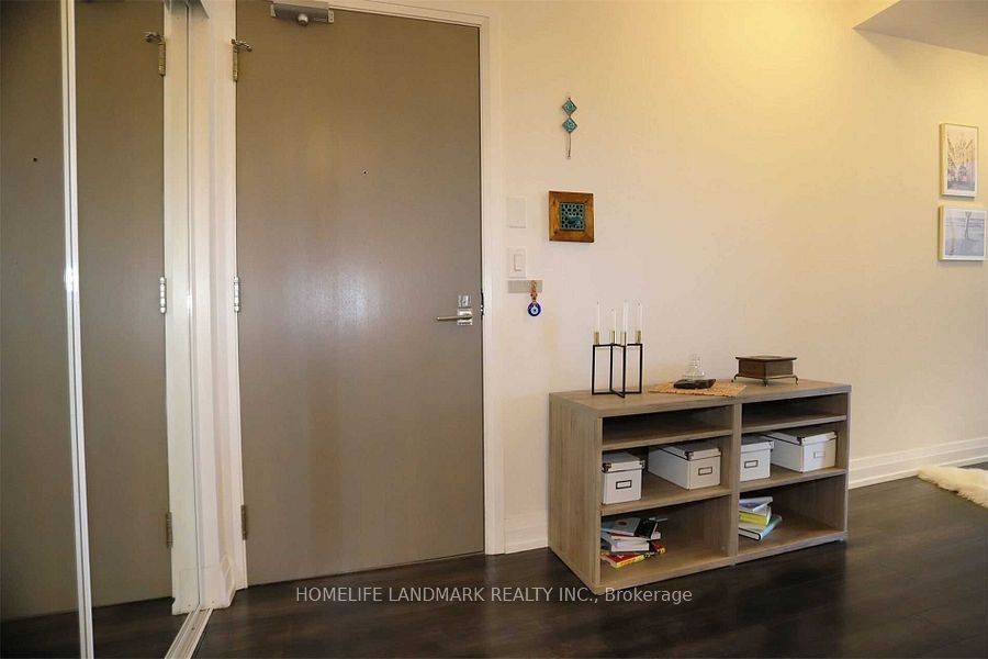 Markham, ON L3T 0C9,7165 Yonge ST #635