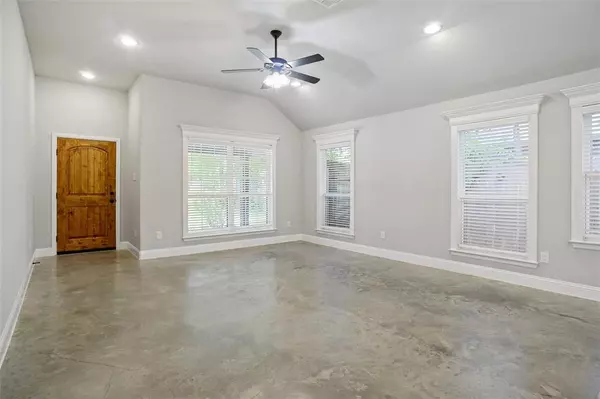 Godley, TX 76044,109 S 6th Street
