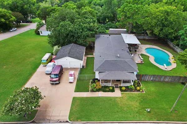 Forest Hill, TX 76119,5912 Forest Hill Drive