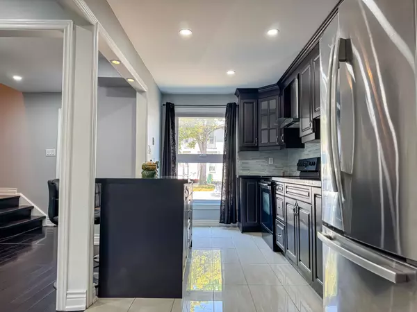 Toronto E05, ON M1T 3P9,70 Cass AVE #172