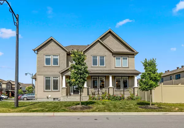 526 Alcor TER, Barrhaven, ON K2J 6N6