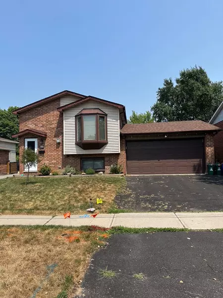 39 Varcoe RD, Clarington, ON L1E 1S7