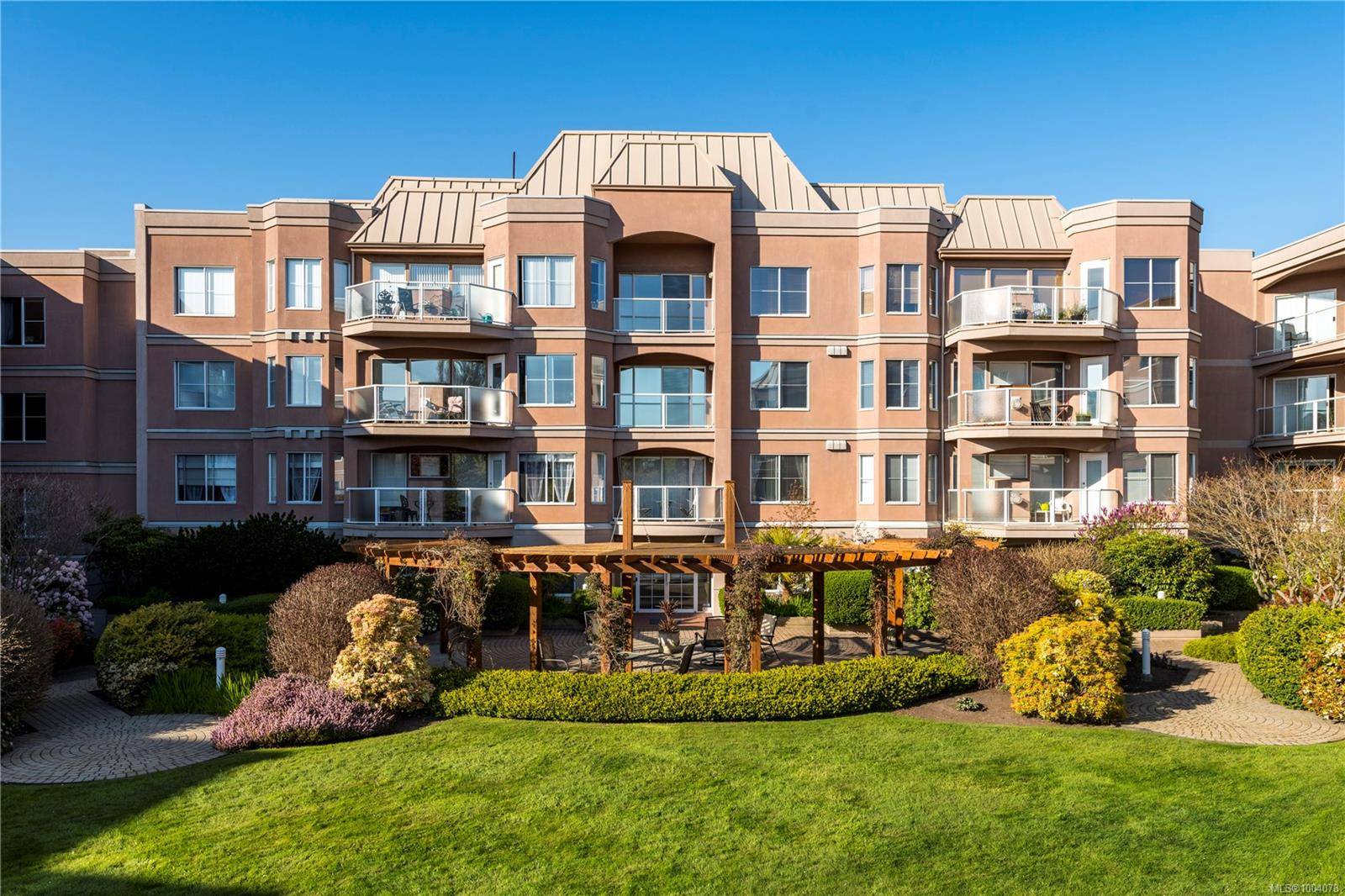 405 Quebec St #116, Victoria, BC V8V 4Z2