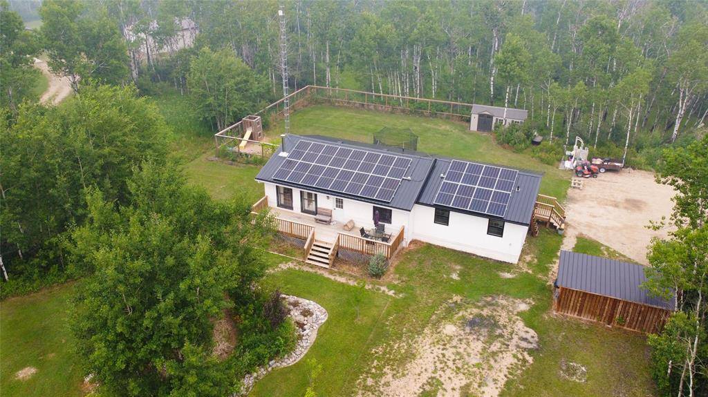 41157 19 N RD, Zhoda, MB R0A 2P0
