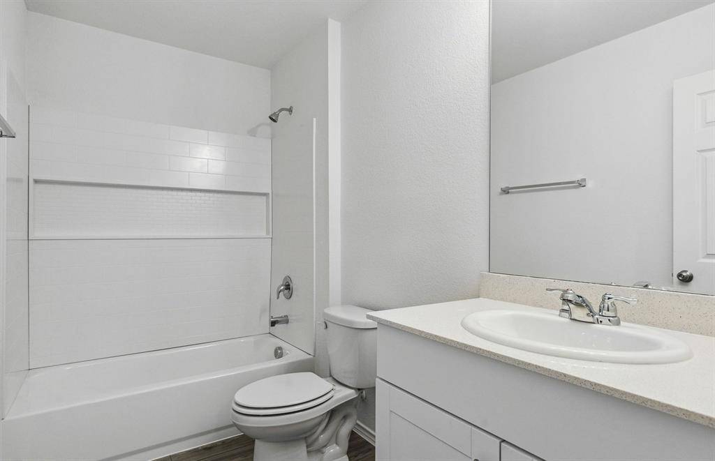 Pilot Point, TX 76258,14042 Ladbroke Street