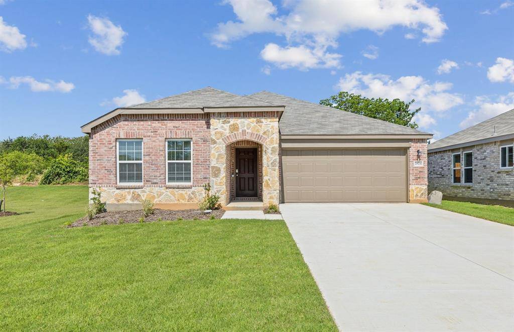 2824 Pecan Park Drive, Denton, TX 76208