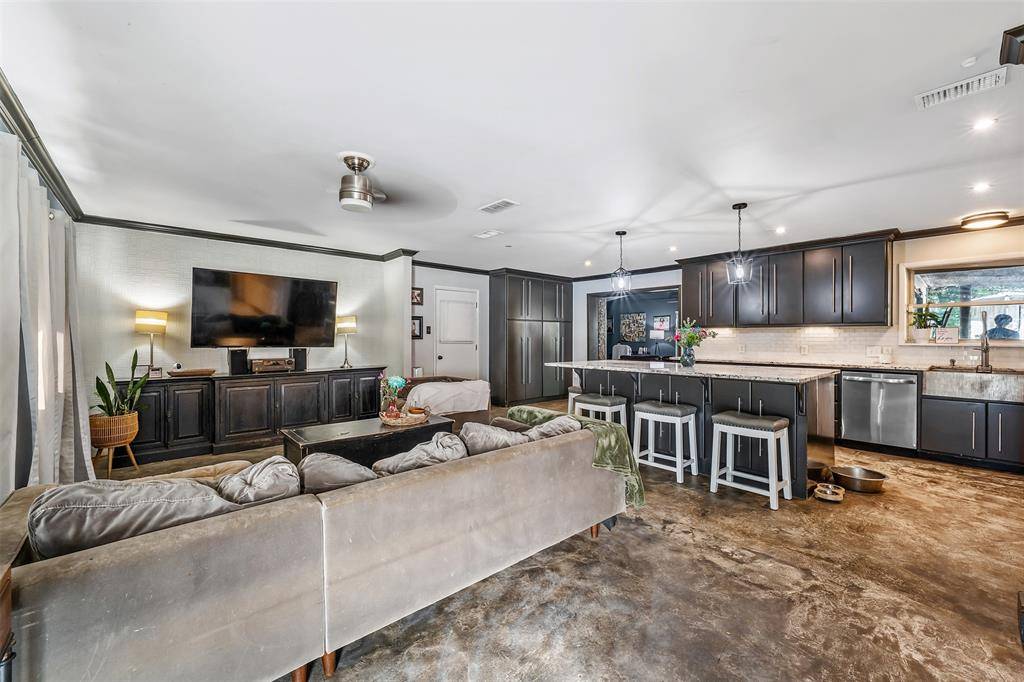 Tyler, TX 75701,3020 Meadowlark