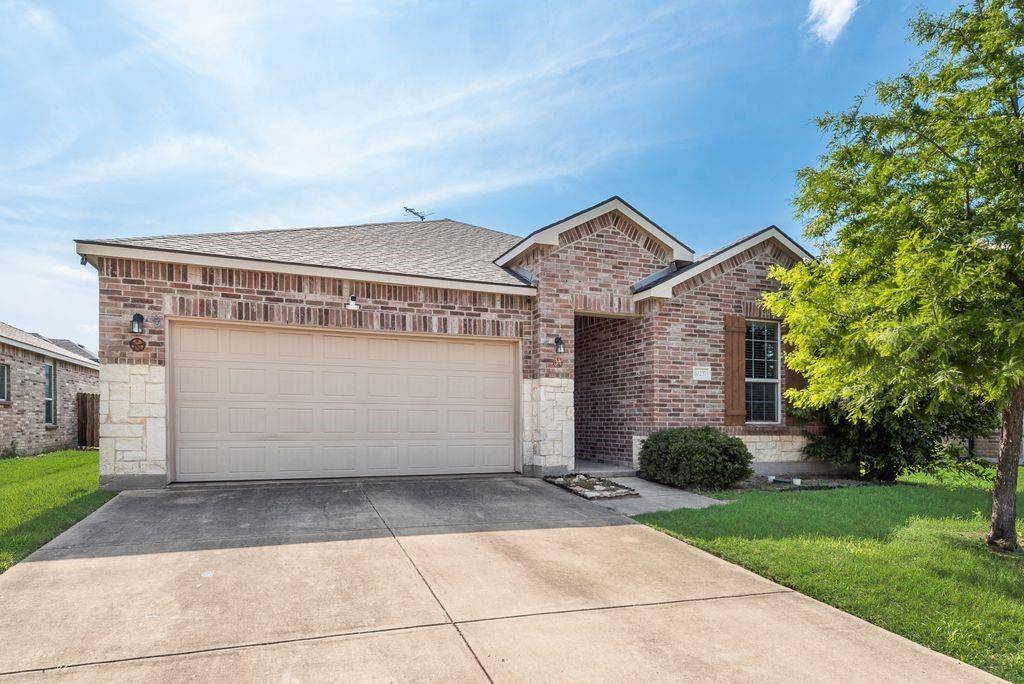 10237 Pyrite Drive, Fort Worth, TX 76131