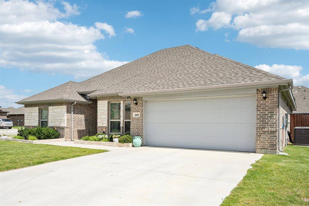 Krum, TX 76249,1601 Wagon Wheel Way