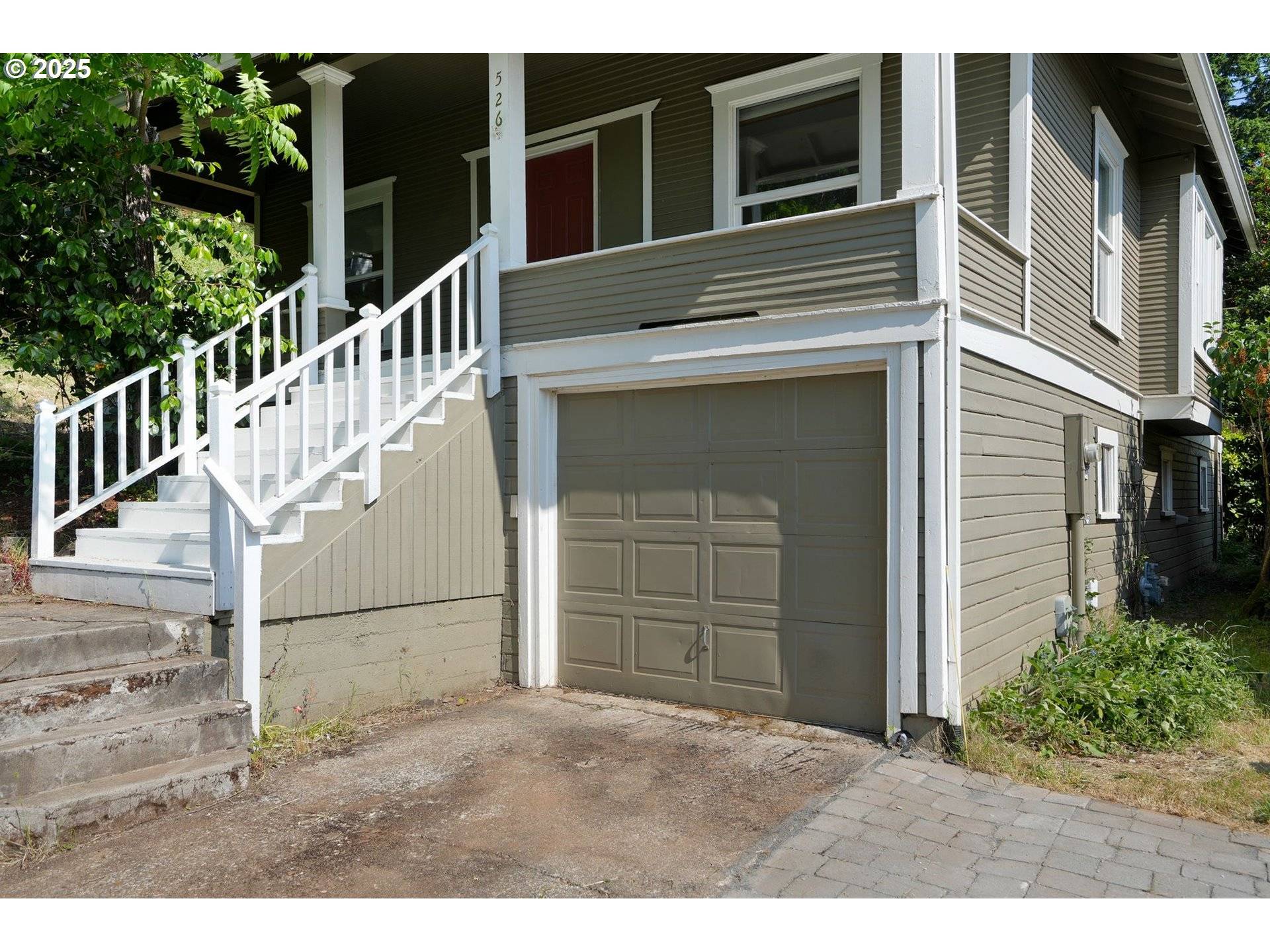 Silverton, OR 97381,526 JERSEY ST