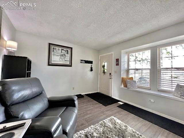 Colorado Springs, CO 80919,6838 Ravencrest DR