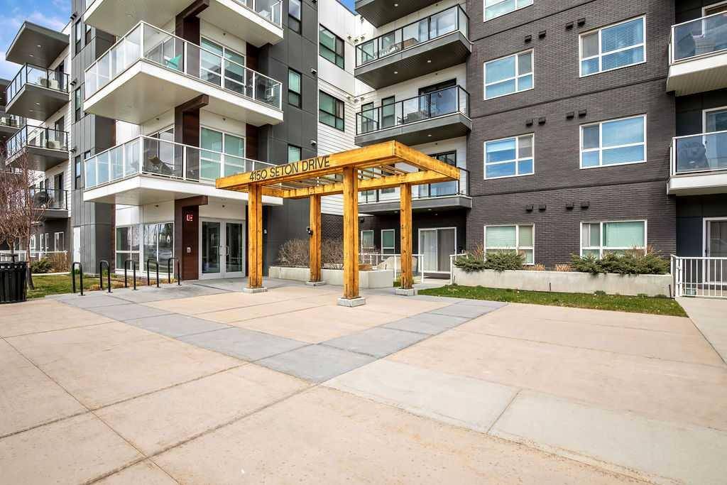 Calgary, AB T3M 3C7,4150 Seton DR SE #302