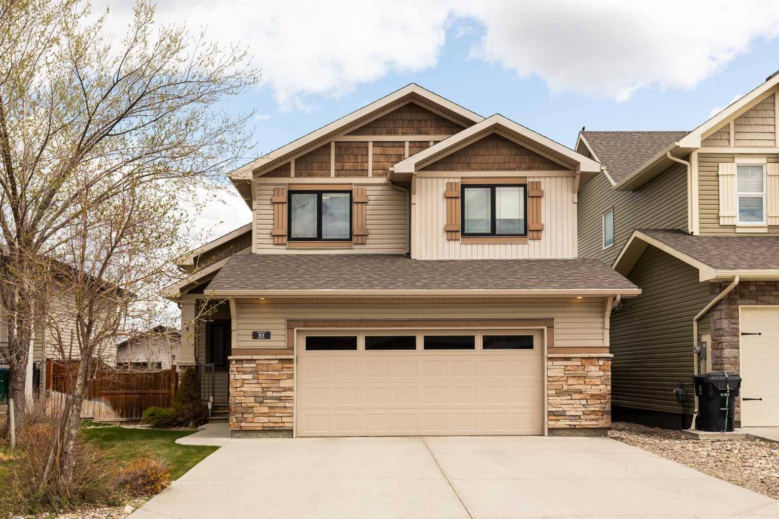 93 Riverine LN W, Lethbridge, AB T1K 5V6