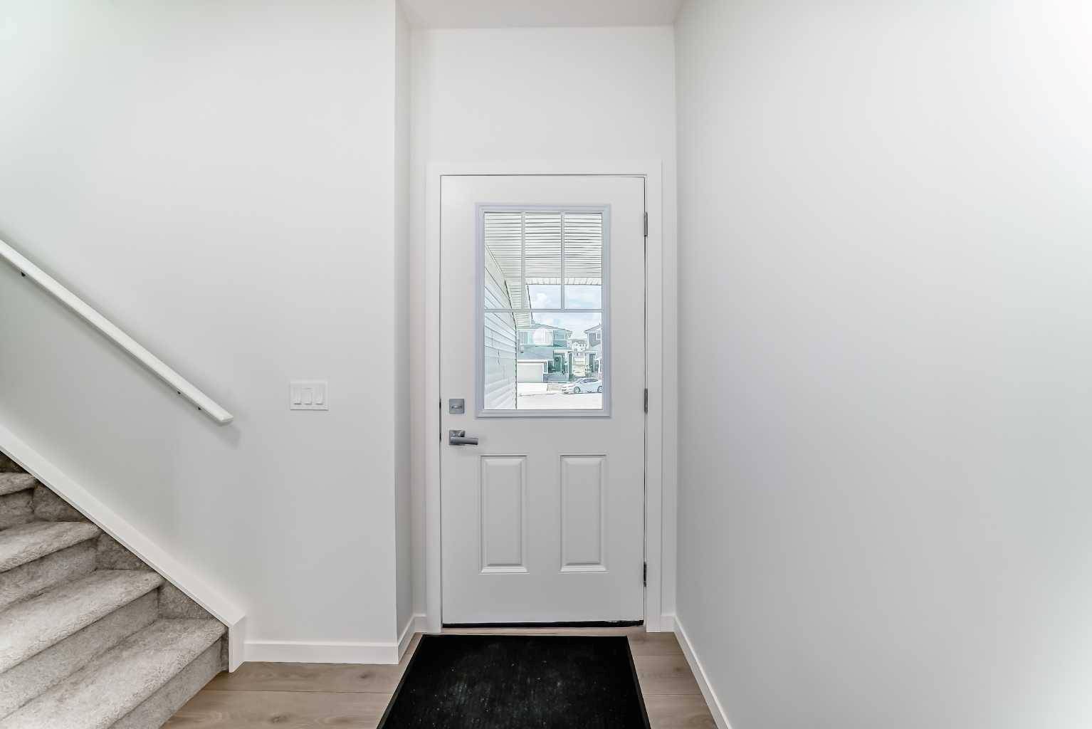 Airdrie, AB T4B 5M6,934 Bayview HTS Southwest
