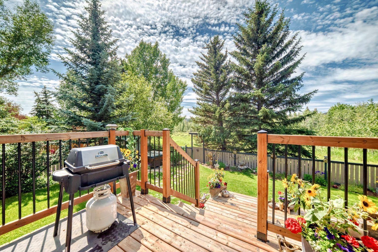 Cochrane, AB T4C 1G4,46 Castle PL South