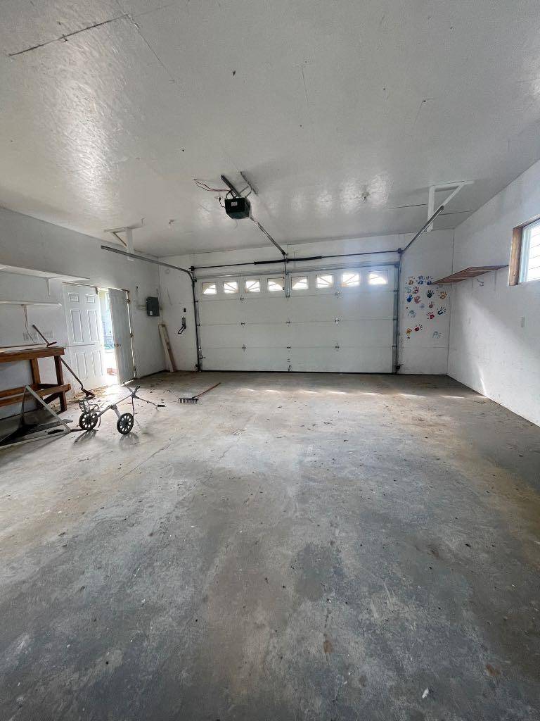 High Prairie, AB T0G 1E0,5820 47th Street