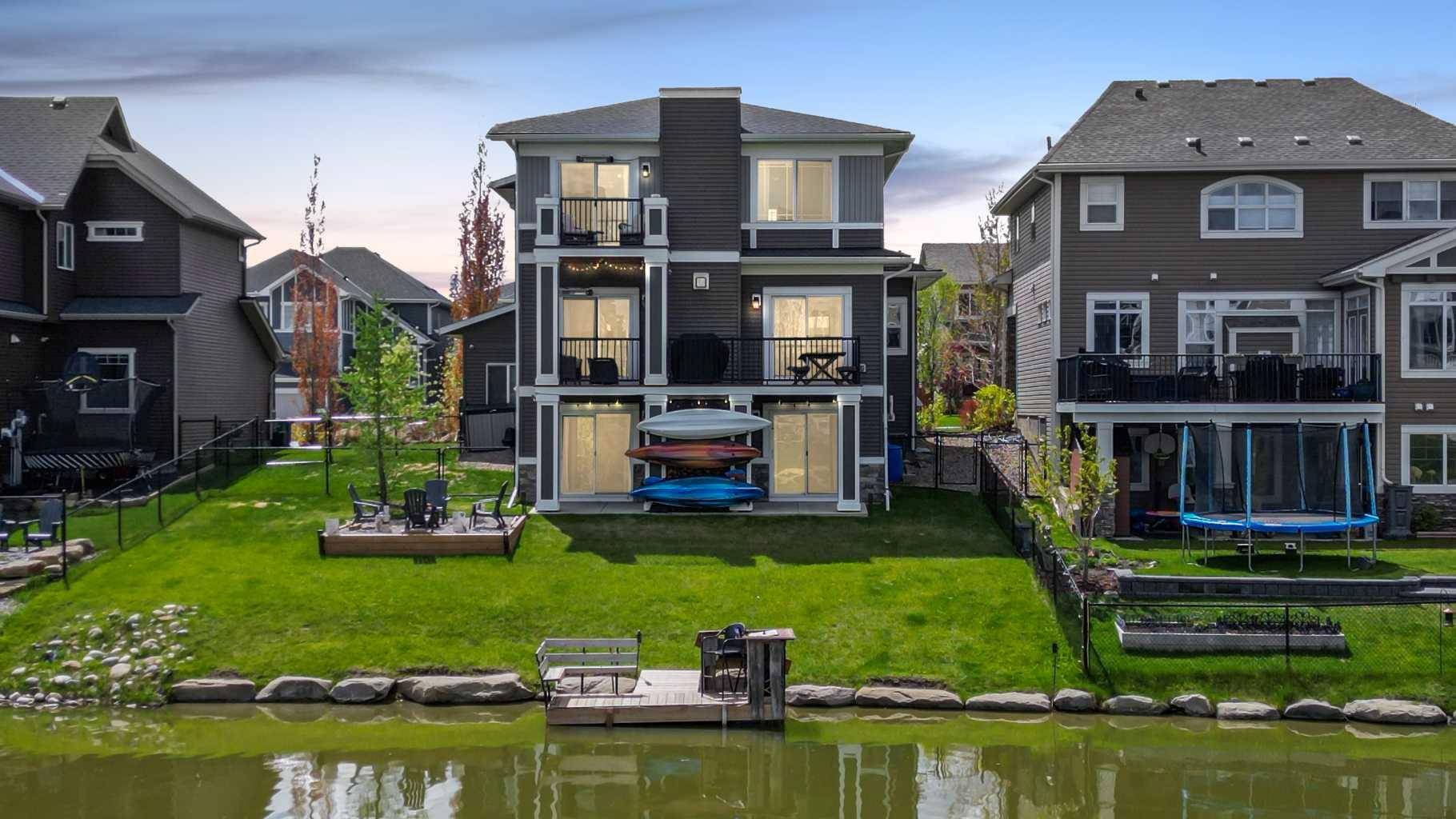 Airdrie, AB T4B 3W8,1343 Bayside DR Southwest