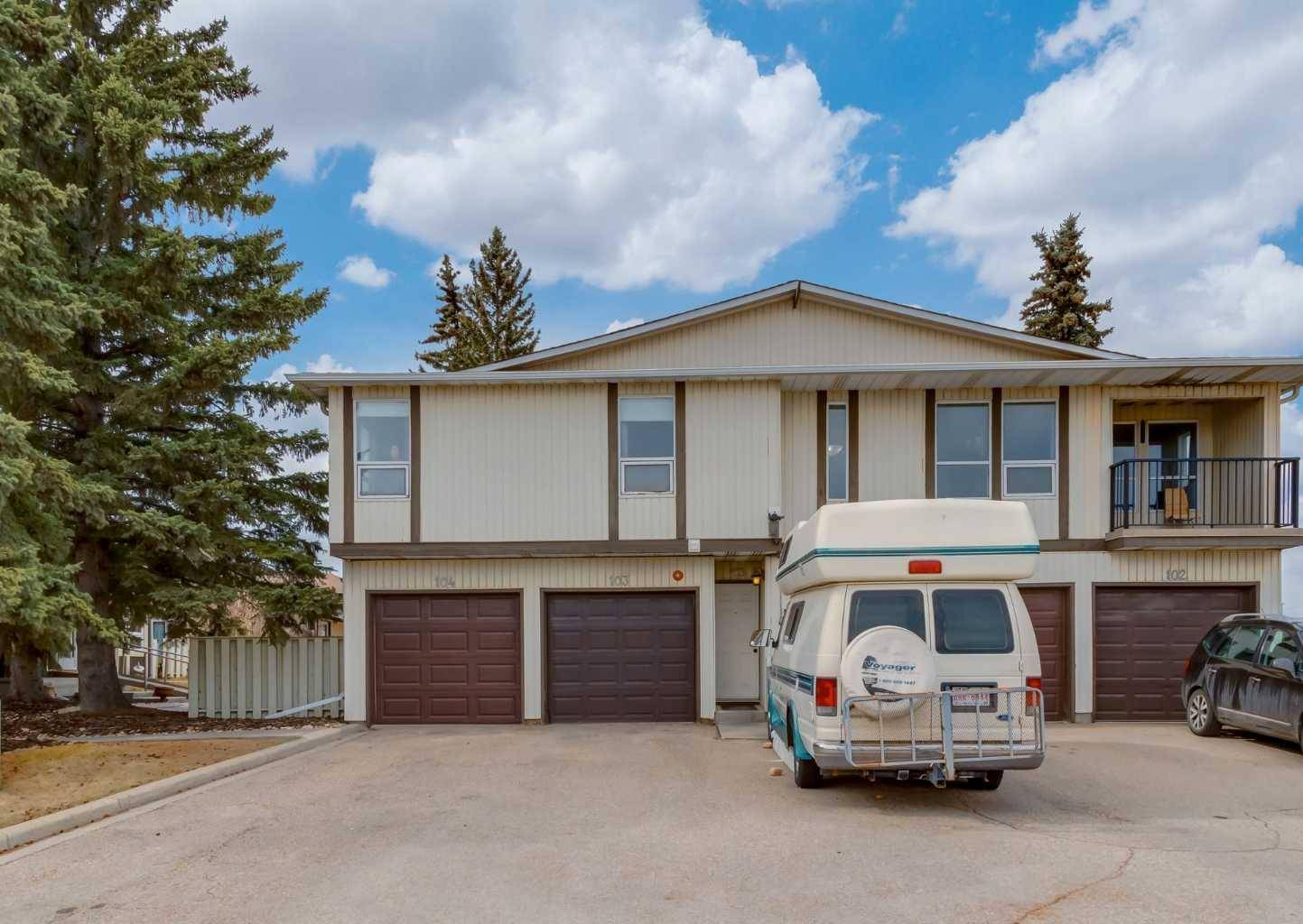 544 Blackthorn RD Northeast #103, Calgary, AB T2K 5J5