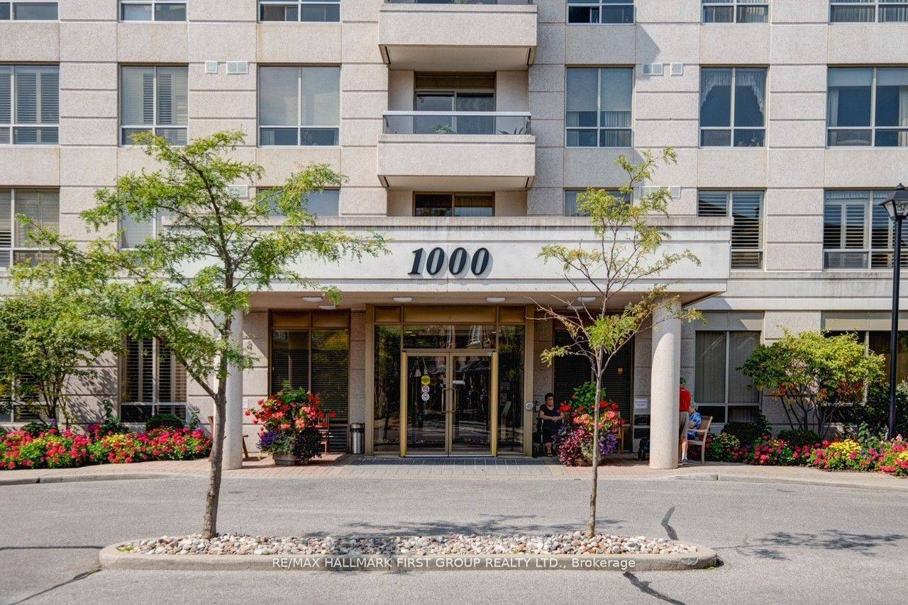 Pickering, ON L1V 6V4,1000 The Esplanade RD N #213