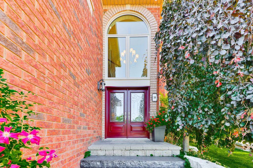 Halton Hills, ON L7G 5T9,16 May ST