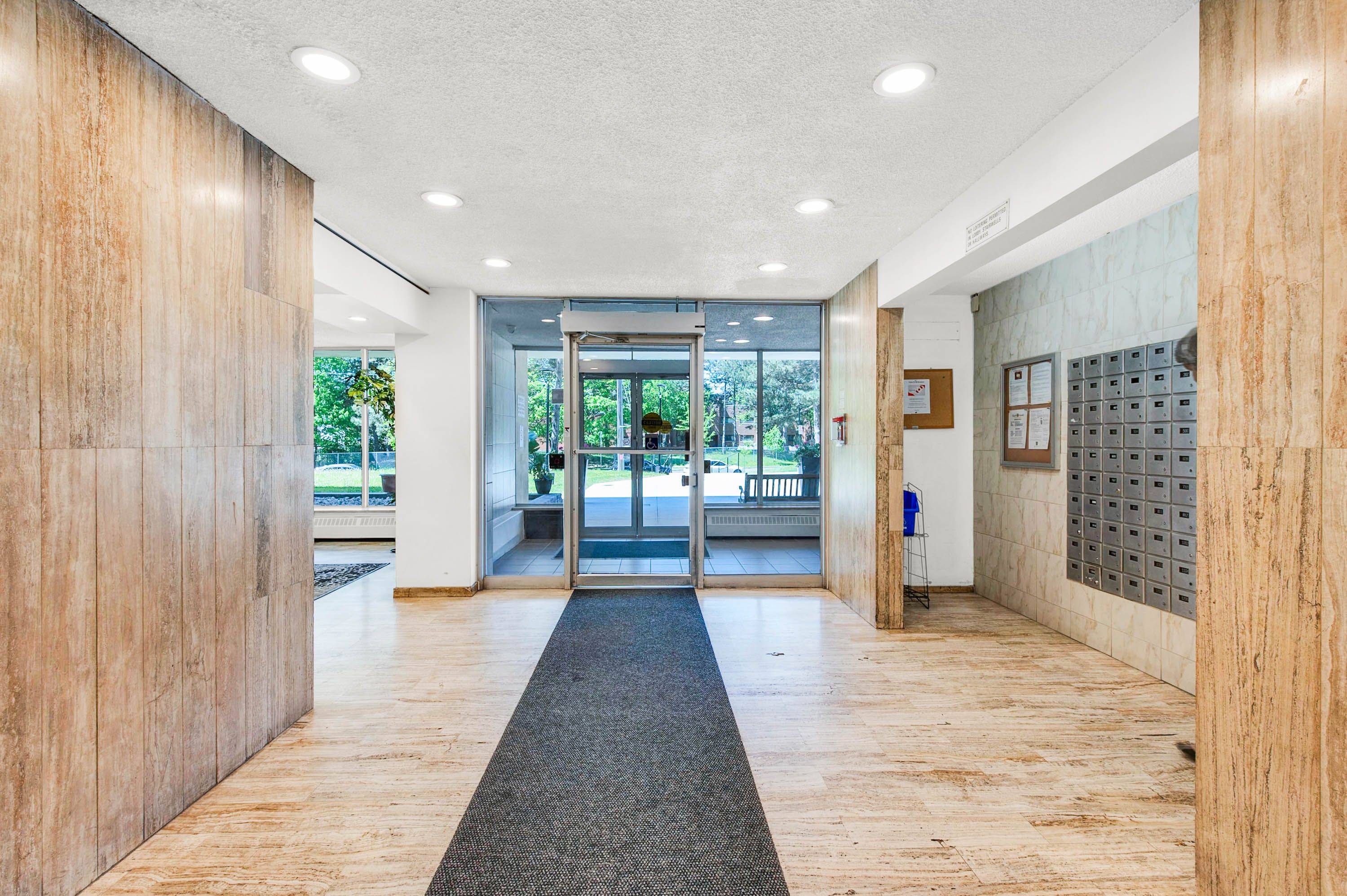 Toronto W05, ON M3N 2P3,335 Driftwood AVE #709