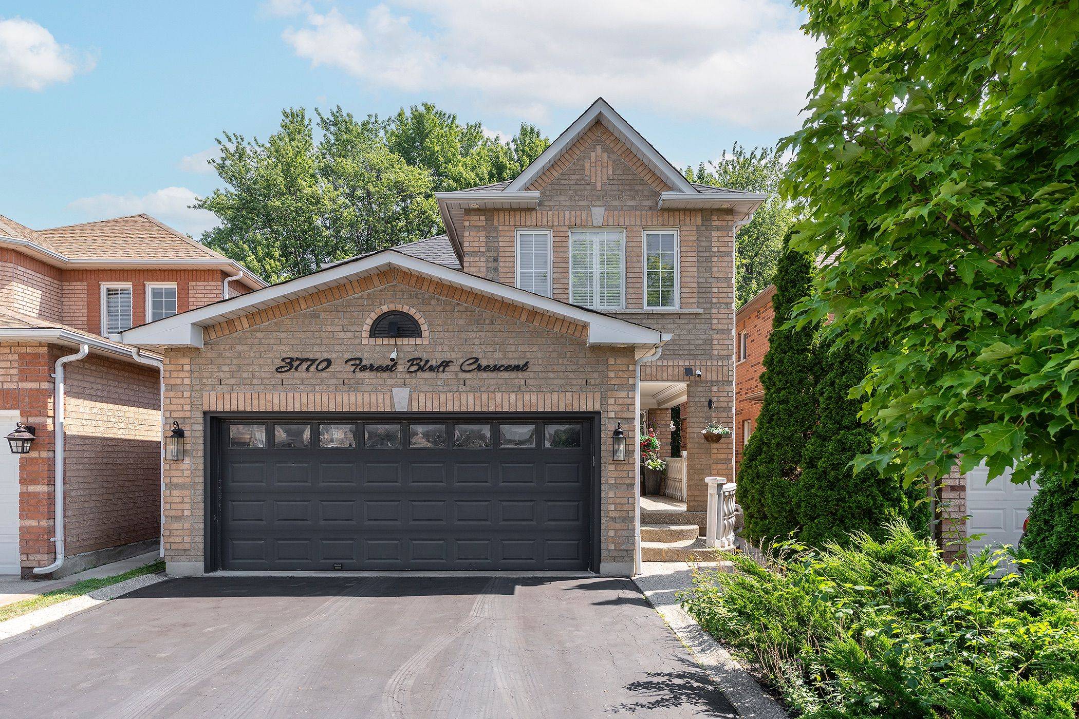 3770 Forest Bluff CRES, Mississauga, ON L5N 7T8