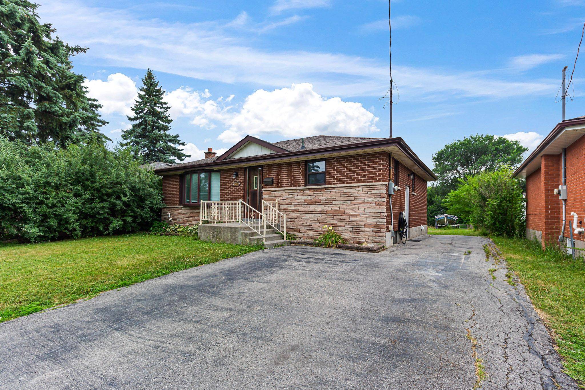 1314 Fisher AVE E, Burlington, ON L7P 2L6